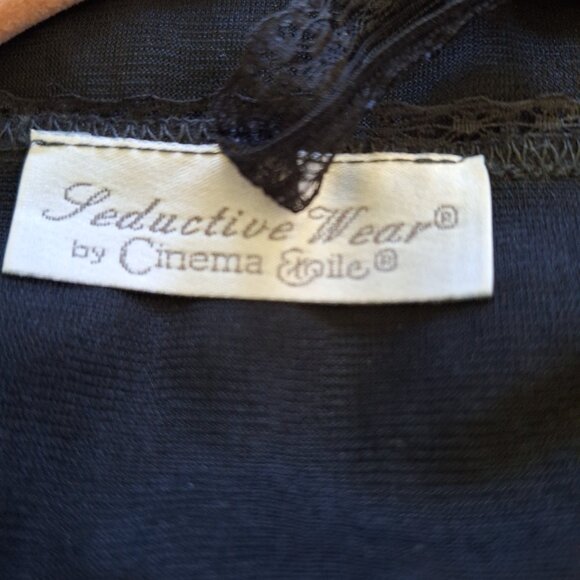 Seductive Wear by Cinema Exoile Vintage Negligee with Robe - Picture 7 of 7